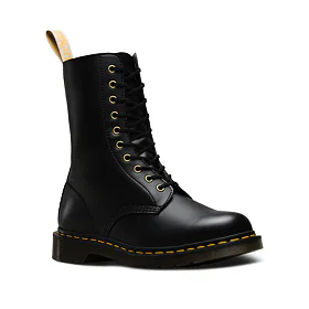 Dr. Martens 10 dírkové 36